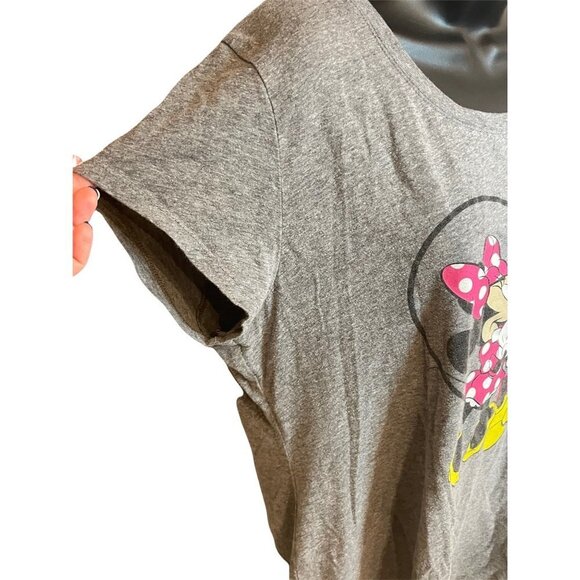 Disney Minnie and Mickey Love Gray T-Shirt Cap Sleeve Junior Size XXXL - Picture 3 of 8